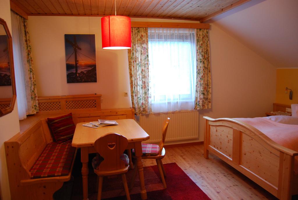 Appartement Zweikofelblick Jenig Dış mekan fotoğraf